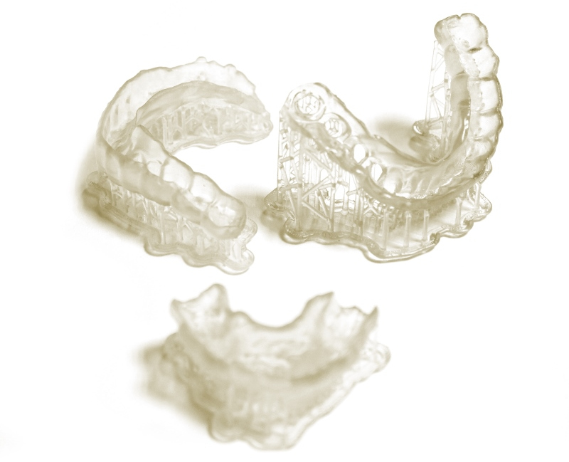 Schienen aus HARZ Labs Dental Clear Resin